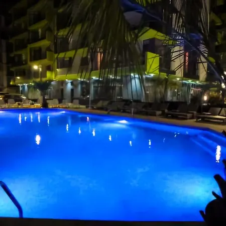 Elegant Double - Pool & Daire