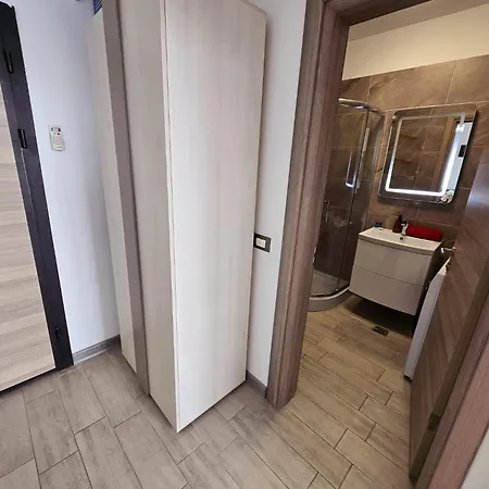 Appartamento Elegant Double - Pool & Năvodari